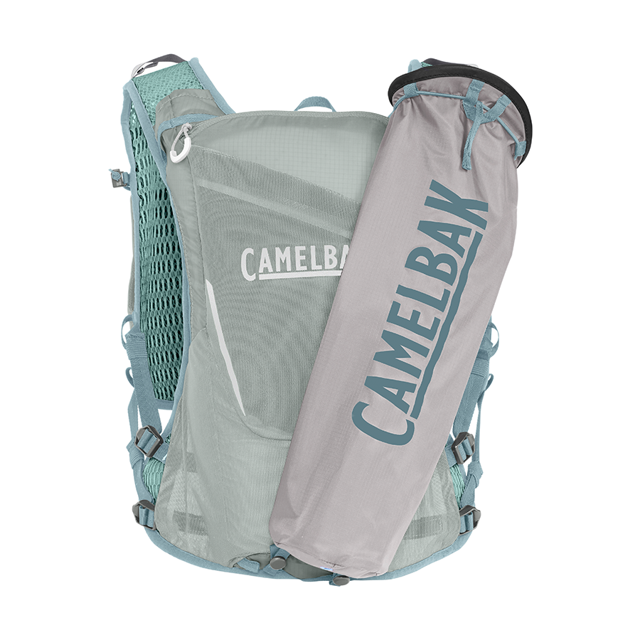 Zephyr™ Pro Vest with Two 17oz Quick Stow™ Flasks